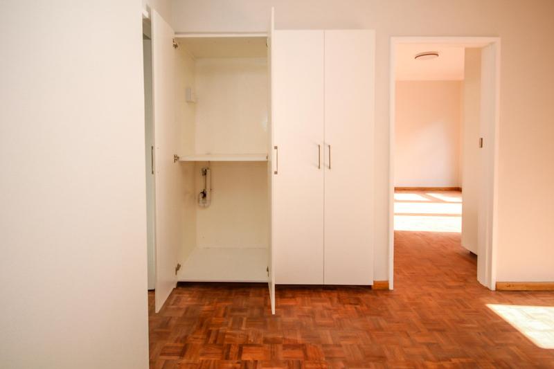 1 Bedroom Property for Sale in Mouille Point Western Cape